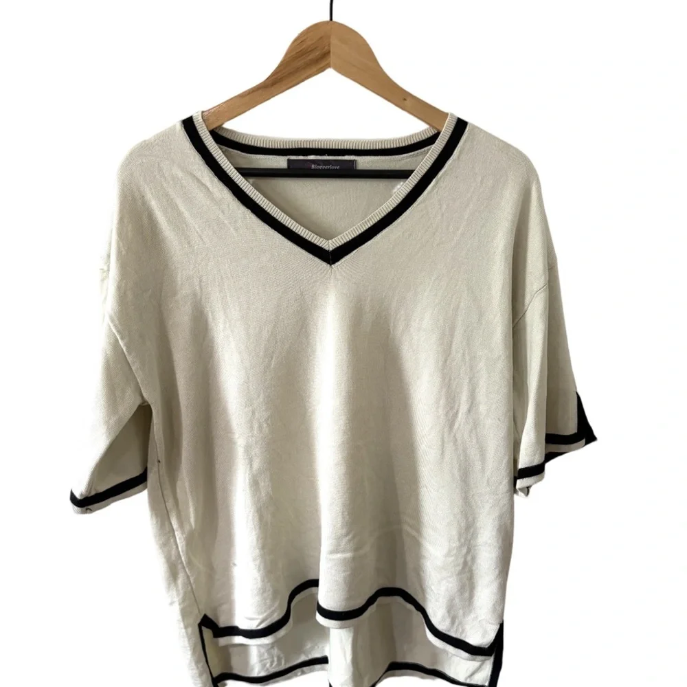 Chic V-Neck Cream Tee with Black Accents and matching shorts - Picture 1 of 8